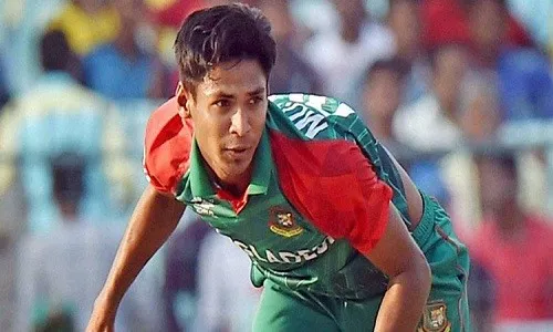 মোস্তাফিজকে বাংলায় শুভেচ্ছা জানালেন ওয়ার্নার