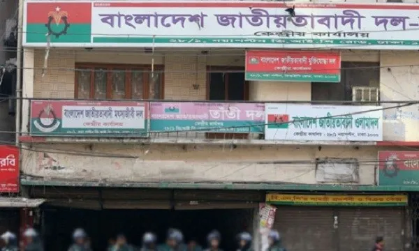 সোশ্যাল মিডিয়া সর্বস্ব দল বিএনপি!