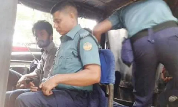 প্রধানমন্ত্রীকে নিয়ে কটুক্তি করায় রাবি ছাত্রমৈত্রী সম্পাদক আটক