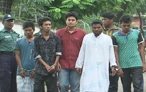 অনলাইনে প্রশ্নপত্র জালিয়াতি চক্রের ৫ সদস্য আটক