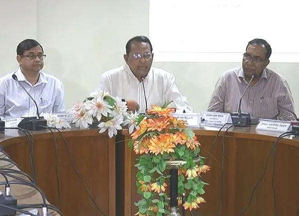 তথ্যপ্রযুক্তির সংবাদে গুরুত্ব দিতে তথ্যমন্ত্রীর আহবান