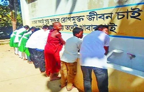 তাপদাহে শিক্ষার্থীদের দুর্ভোগ কমাতে নির্দেশনা জারি