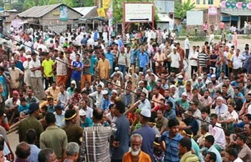 খুলনার পাটকল শ্রমিকদের অবরোধ অব্যাহত