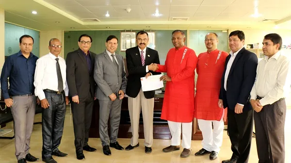 রবি-এয়ারটেল একীভূত হতে বিটিআরসি’কে ৩’শ ১৮ কোটি ৫২ লাখ টাকা পরিশোধ