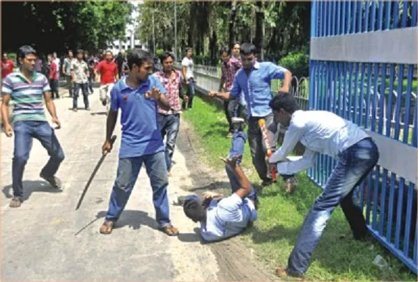 টেন্ডারবাজি ও দুর্বৃত্তদের কবলে যে ছাত্ররাজনীতি