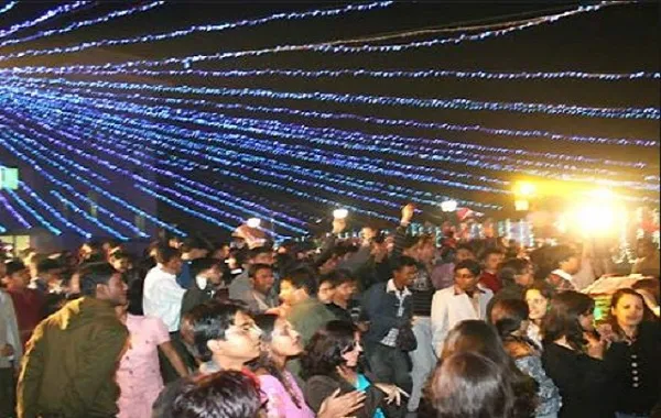 নতুন আশাবাদ নিয়ে নতুন বছর