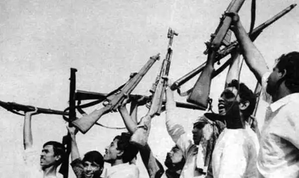 ইতিহাস কথা কয়