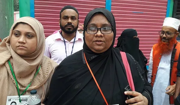 নিহত প্যানেল মেয়র নজরুলের স্ত্রী জয়ের স্বপ্ন দেখছেন