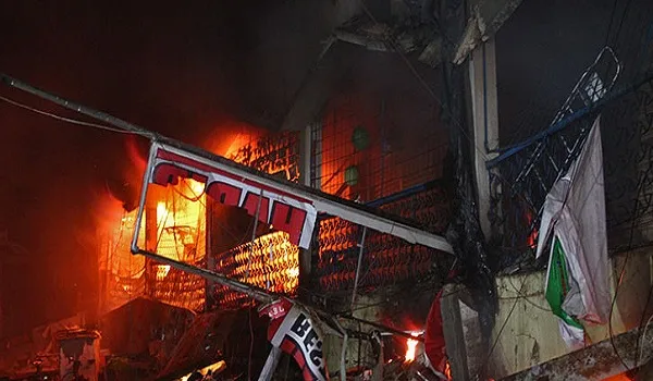 ডিএনসিসি মার্কেটে আগুনের ঘটনা তদন্তে ৫ সদস্যের কমিটি