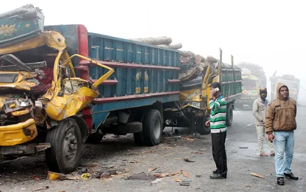 বঙ্গবন্ধু সেতুতে সড়ক দুর্ঘটনায় নিহত ১
