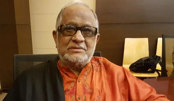 ৭৫ পেরিয়েও চিরতরুণ নায়করাজ রাজ্জাক