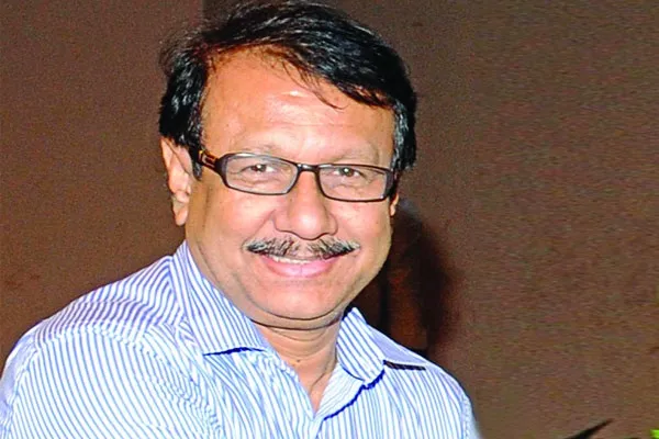 কবি কামাল চৌধুরীর জন্মদিন