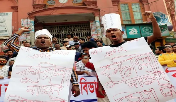কুমিল্লা নামেই বিভাগের দাবিতে শনি ও রবিবার মানববন্ধন