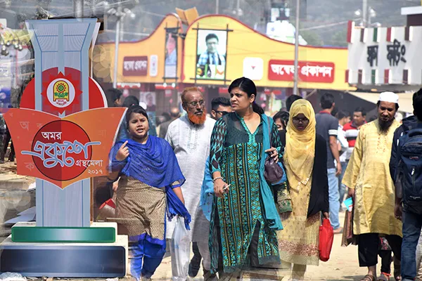 বইমেলায় স্টল বণ্টনে বৈষম্যের অভিযোগ