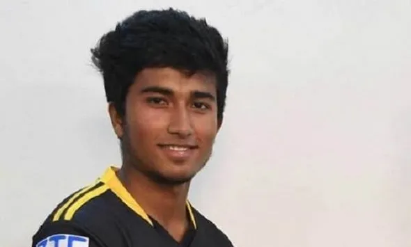 আফিফের ব্যাটে রান আসছেই