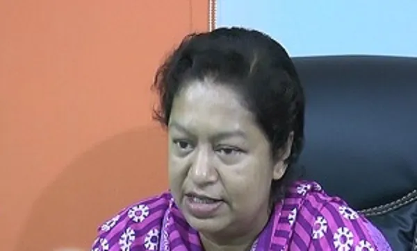 কুমিল্লায় নৌকা প্রতীক পেলেন আঞ্জুম সুলতানা