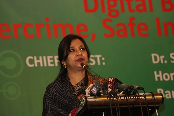 জঙ্গিবাদ ও সাইবার অপরাধ দমনে ফেসবুকের সঙ্গে বৈঠকে বসছে সরকার