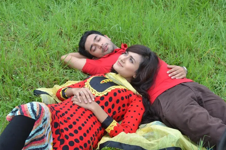 আবার জোভান আর নাদিয়া