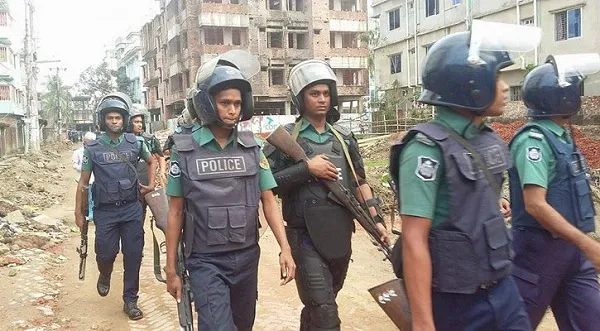 চট্টগ্রামে ঘিরে রাখা দুই বাড়িতে জঙ্গির সন্ধান মেলেনি