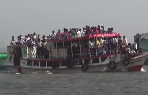 নারায়ণগঞ্জে ট্রলারডুবিতে মৃতের সংখ্যা বেড়ে ৯