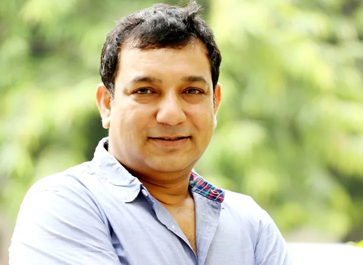 পাকিস্তানে ক্যাম্পে বন্দী ছিলেন তৌকীর