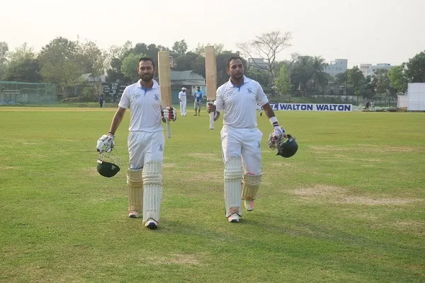 মিঠুনের পর তুষারের সেঞ্চুরি