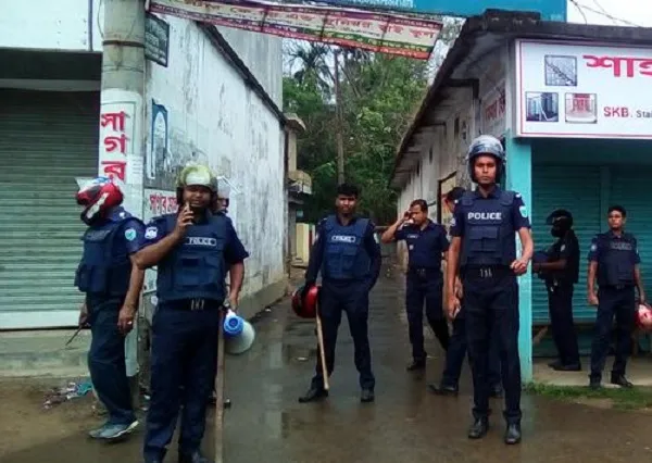১৪৪ ধারা জারি করে কুমিল্লার গন্ধমতির জঙ্গি আস্তানায় অভিযান