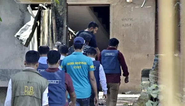 সীতাকুণ্ডের জঙ্গি আস্তানায় ৫ম দিনের তল্লাশিতে মিলেছে শক্তিশালী বোমা