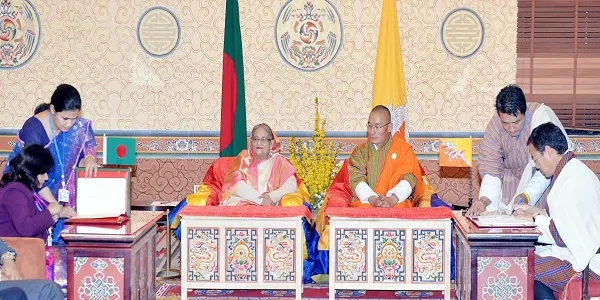 প্রধানমন্ত্রীর ভুটান সফরে ৬ চুক্তি ও সমঝোতা স্মারক সই
