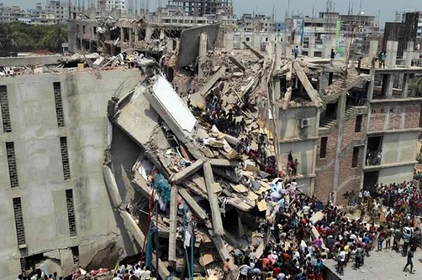 জুরাইন কবরস্থানে রানা প্লাজায় নিহতদের স্মরণ
