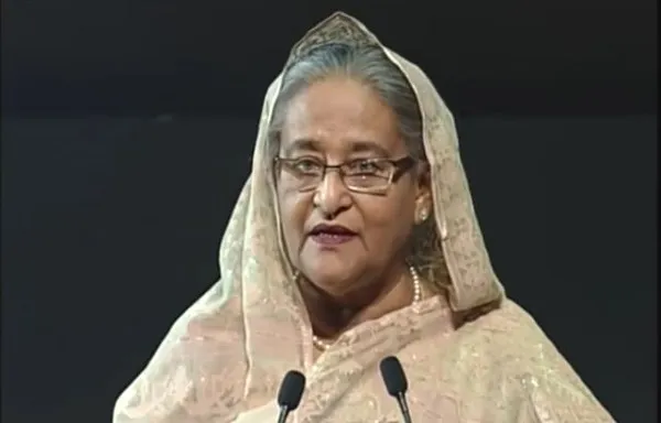 মালিক ও শ্রমিককে একে অন্যের পরিপূরক হতে হবে: প্রধানমন্ত্রী