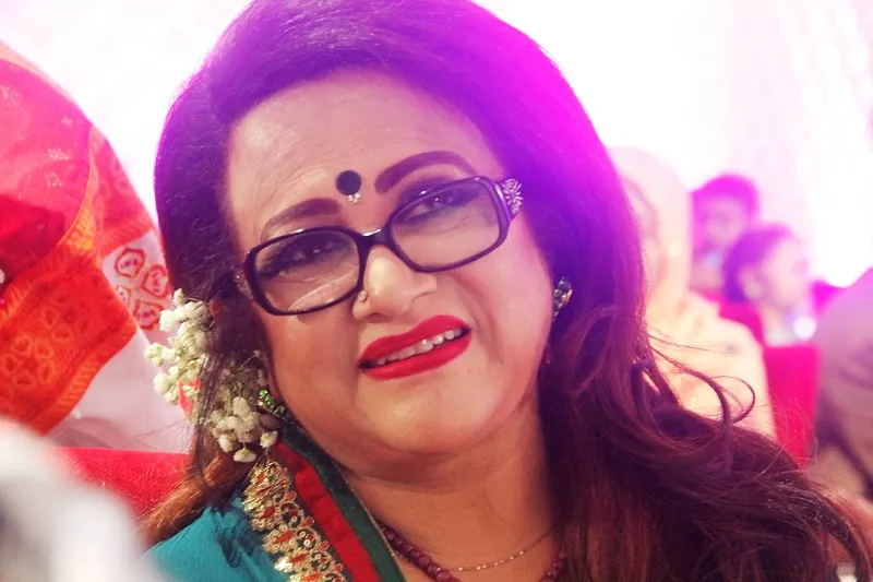 জুটন চৌধুরীর চিকিৎসার জন্য ৫০ হাজার টাকা দিলেন ববিতা