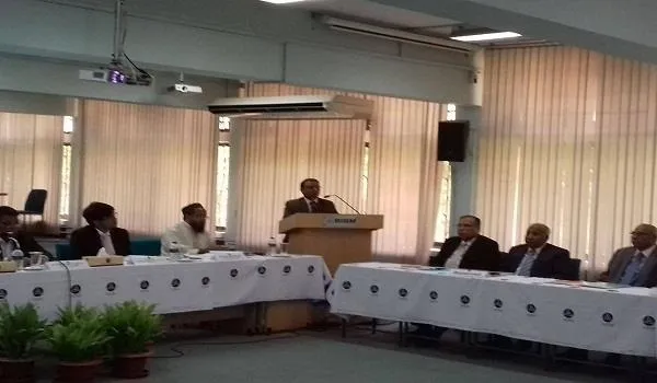 ভয়াবহ নিরাপত্তা ঝুঁকিতে ১৬ শতাংশ ব্যাংক, উচ্চ ঝুঁকিতে ৩৬ শতাংশ: গবেষণা প্রতিবেদন