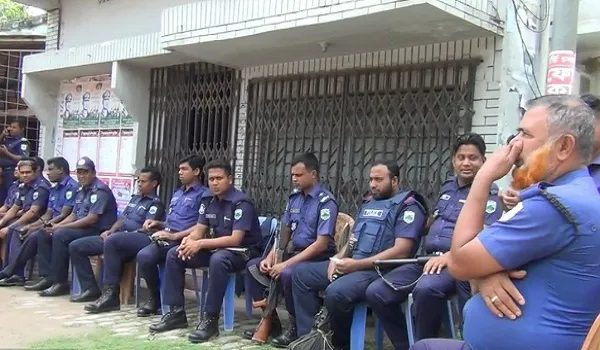 পুলিশের বাধায় নাটোরে বিএনপি’র মতবিনিময় সভা পণ্ড