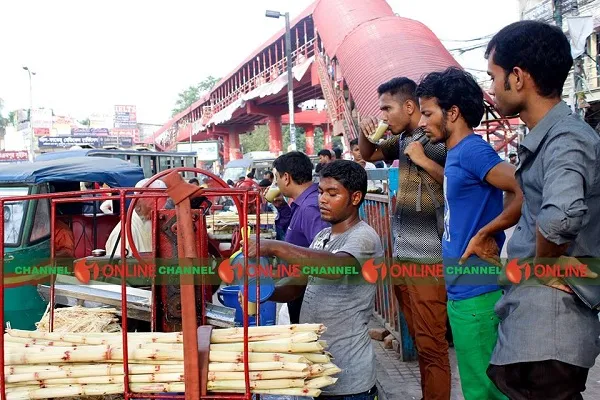 রাজশাহীতে তীব্র তাপদাহে বিপর্যস্ত জনজীবন