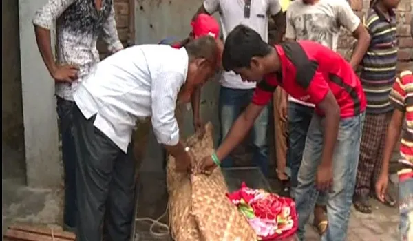 খুলনায় সহপাঠীর হাতুড়ির আঘাতে ৬ষ্ঠ শ্রেণির ছাত্র নিহত