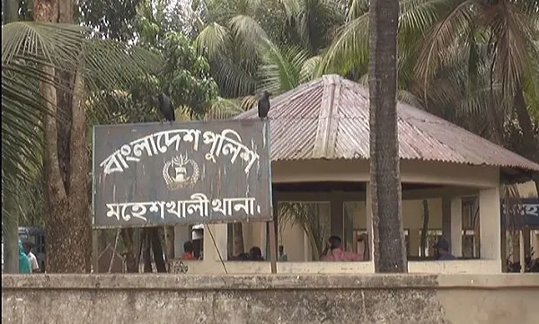 মহেশখালীতে সন্ত্রাসীদের দুই পক্ষের সংঘর্ষে নিহত ১