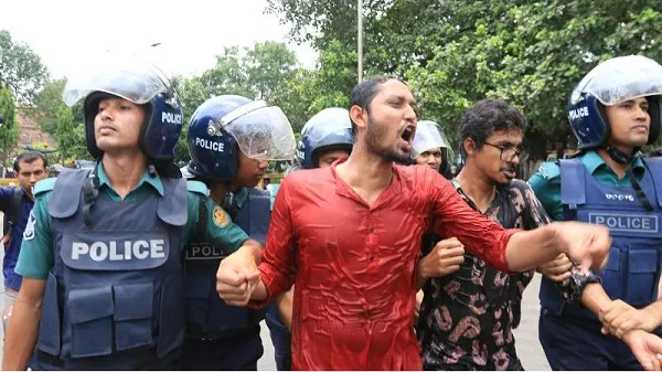 ভাস্কর্য অপসারণের প্রতিবাদ: লিটন নন্দীসহ ৪ জনের জামিন