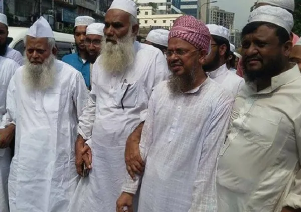 এবার দেশের সব ‘মূর্তি’ অপসারণ চায় হেফাজত