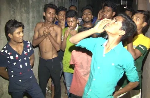 ‘অন্যদের জাগিয়ে না দিতে পারলে সেহরিই যেন অসম্পূর্ণ থাকে’