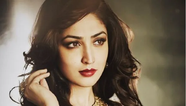 কেন চড় মারলেন ইয়ামি?