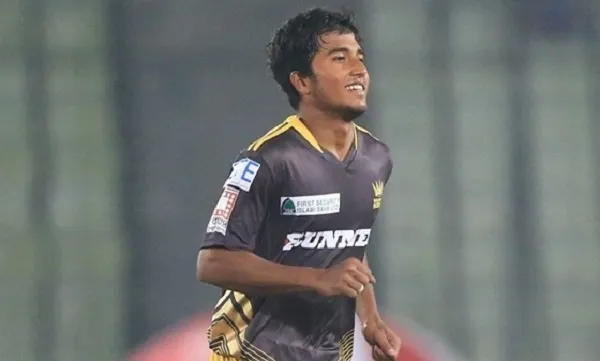 আফিফের হ্যাটট্রিক