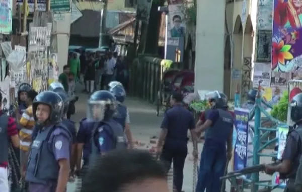 চাঁদপুরে ছাত্রলীগ-যুবলীগের সঙ্গে পুলিশের সংঘর্ষ