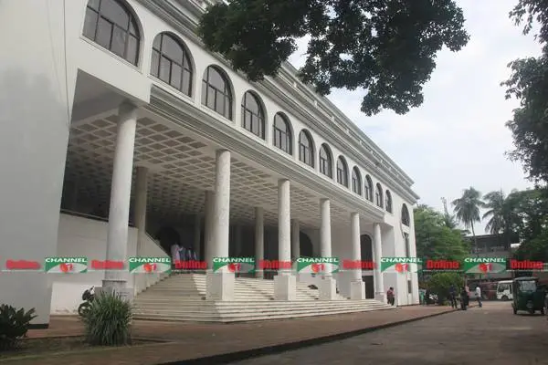 ঢাবি ভিসি