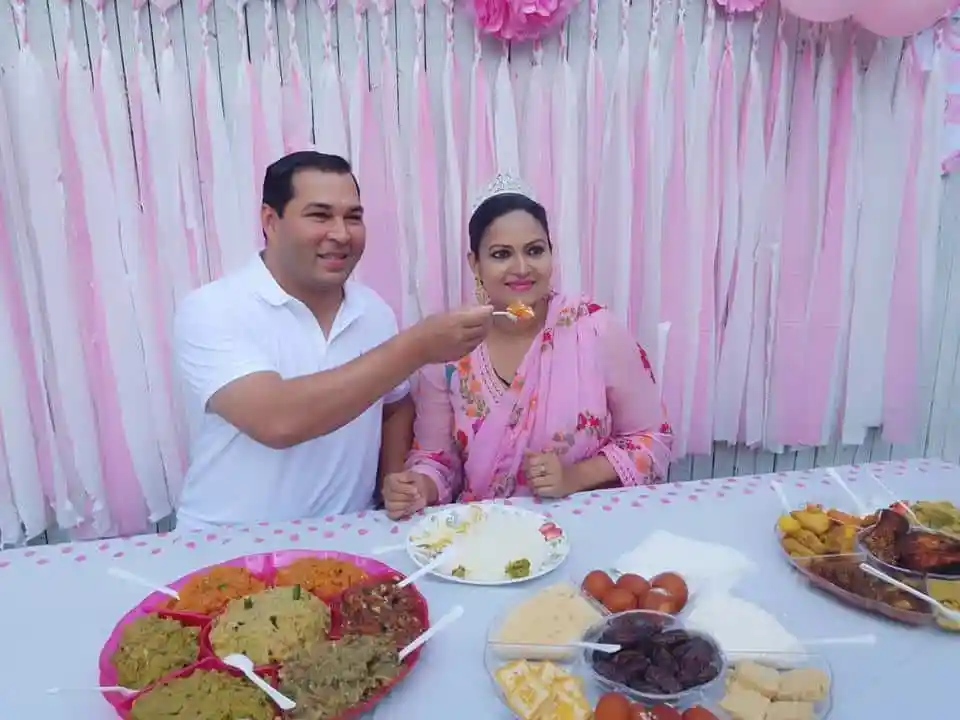 ‘সাতোশা’ অনুষ্ঠানে রাশেক মালিক ও রিচি