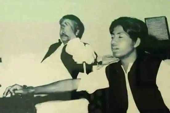 বঙ্গবন্ধু শেখ মুজিবুর রহমানকে গান শুনিয়েছেন আব্দুল জব্বার
