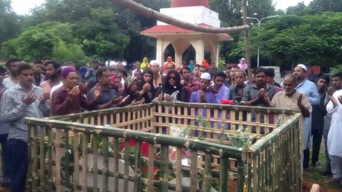 আব্দুল জব্বারের কবর