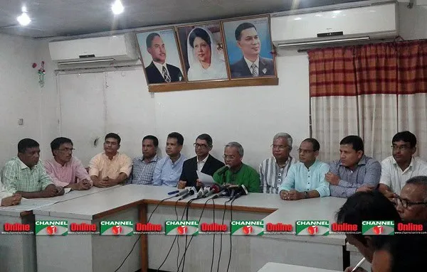 প্রধানমন্ত্রীর প্রেসক্রিপশনে কাজ করছেন সিইসি, সংবাদ সম্মেলন।. Channel i News - চ্যানেল আই নিউজ