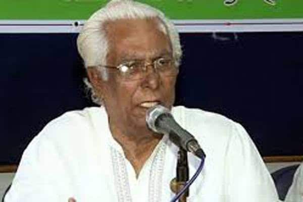 পঙ্কজ ভট্টাচার্য বক্তৃতা দিচ্ছেন, বাংলার রাজনীতির বিশিষ্ট ব্যক্তিত্ব।. Channel i News - চ্যানেল আই নিউজ