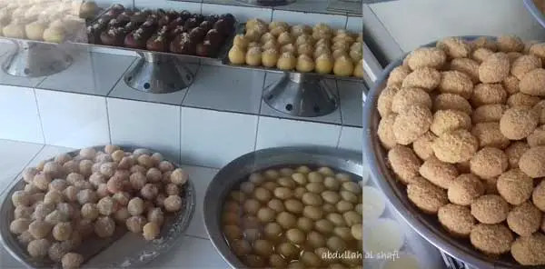 কার্তিকপুরের স্পেশাল জলশিরা রসগোল্লা, চমচম